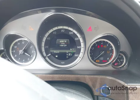 2013 Mercedes-Benz E 350 из США, поврежденный, VIN WDDHF5KB2DA692720